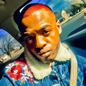 Meet your Posher, Johnny